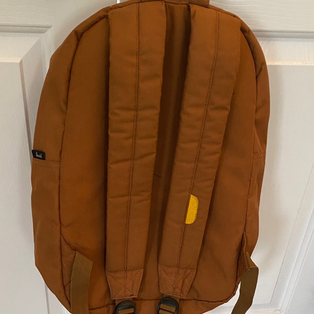 Herschel Supply Company Tan and Navy Backpack - Picture 2 of 6